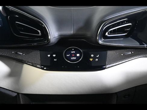 Used 2026 Ferrari Purosangue AWD/4WD image 18