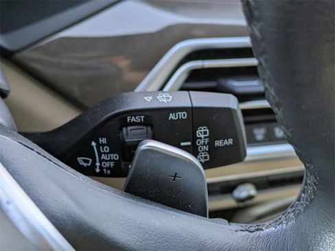 Used 2021 BMW X5 xDrive40i w/ Premium Package image 42