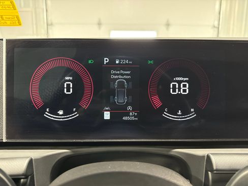 Used 2025 Hyundai Tucson SEL AWD/4WD image 22
