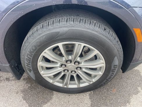 Used 2019 Cadillac XT5 Luxury AWD/4WD image 12