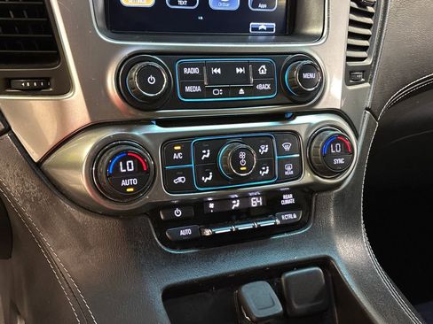 Used 2020 Chevrolet Tahoe LS RWD image 35