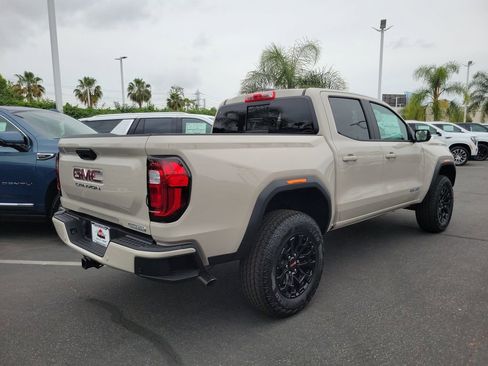 New 2026 GMC Canyon Elevation image 4