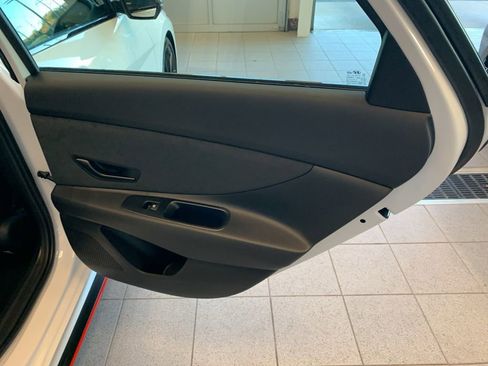 New 2025 Hyundai Elantra N image 10