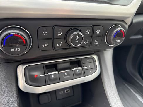 Used 2020 GMC Acadia SLE w/ Driver Convenience Package AWD/4WD image 29