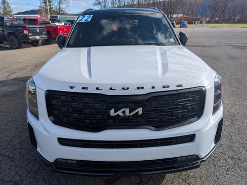 Used 2022 Kia Telluride SX w/ SX Prestige Package image 2