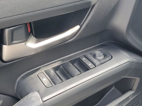 Certified 2025 Toyota Tacoma TRD Sport image 45