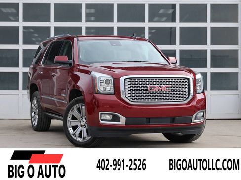 Used 2017 GMC Yukon Denali w/ Open Road Package image 1