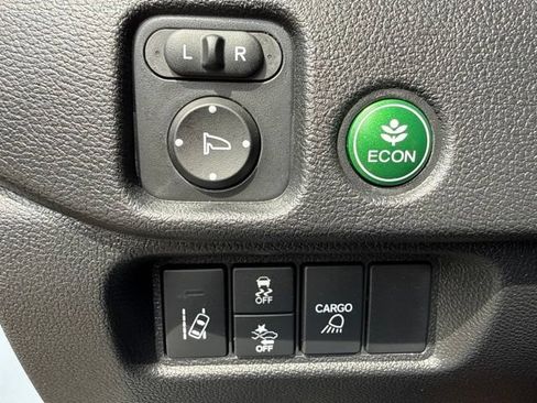 Used 2025 Honda Ridgeline RTL+ image 25