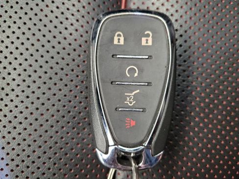 Used 2019 Chevrolet Blazer RS FWD image 32