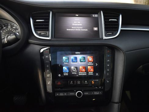 Used 2021 INFINITI QX50 Luxe image 30