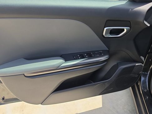 New 2026 Kia K4 FWD image 17