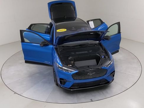 Certified 2025 Ford Mustang Mach-E GT AWD/4WD image 43