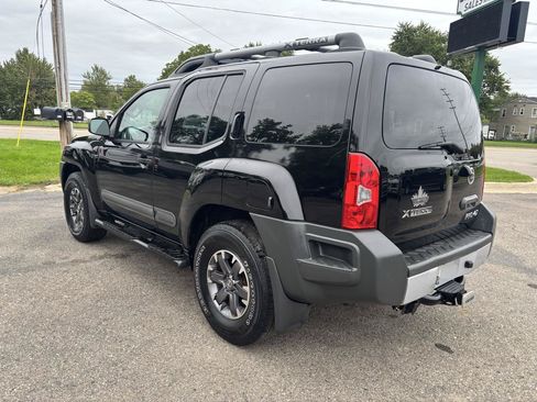 Used 2015 Nissan Xterra PRO-4X AWD/4WD image 3
