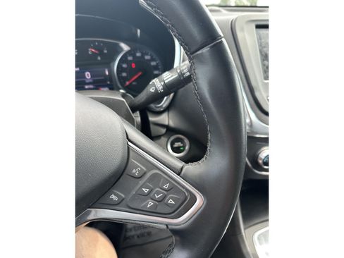 Used 2023 Chevrolet Equinox LT FWD image 44