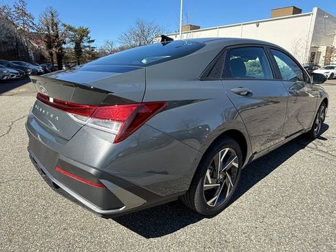 New 2026 Hyundai Elantra Sport image 9