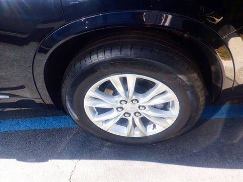 Used 2024 Cadillac XT6 Luxury w/ LPO, Floor Liner Package AWD/4WD image 19
