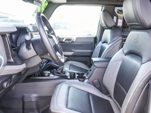 Used 2022 Ford Bronco Black Diamond AWD/4WD image 21
