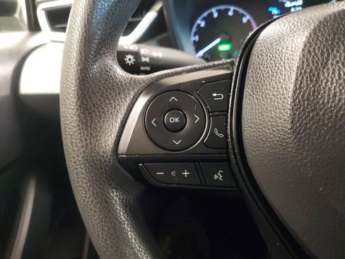 Used 2023 Toyota Corolla LE image 20