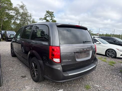 Used 2017 Dodge Grand Caravan GT FWD image 8