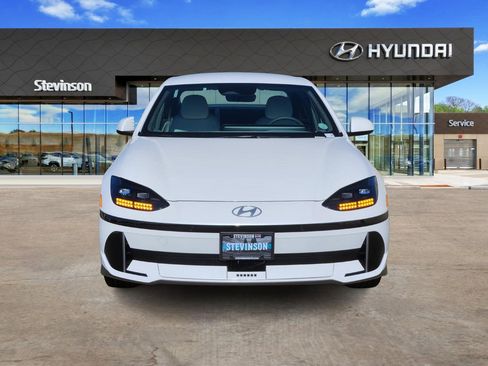 New 2025 Hyundai Ioniq 6 SEL image 6