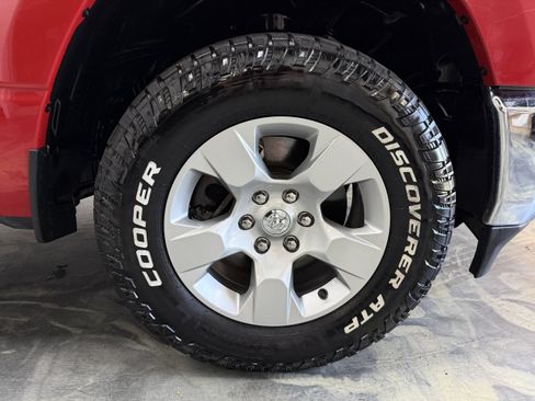 Used 2022 RAM 1500 Big Horn AWD/4WD image 29