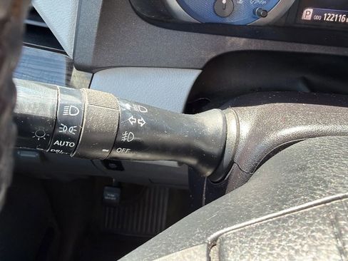 Used 2017 Toyota Sienna XLE w/ XLE Navigation Package FWD image 14