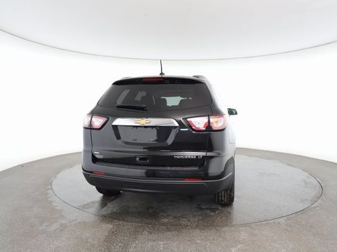 Used 2016 Chevrolet Traverse LT w/ Style and Technology Package image 15