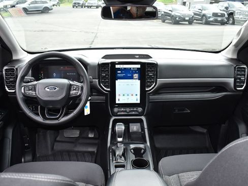 Used 2024 Ford Ranger XLT w/ FX4 Off-Road Package AWD/4WD image 4