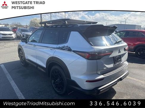 New 2026 Mitsubishi Outlander Trail Edition AWD/4WD image 9