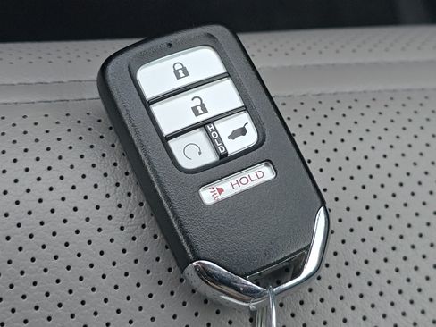 Used 2022 Honda CR-V EX-L image 29