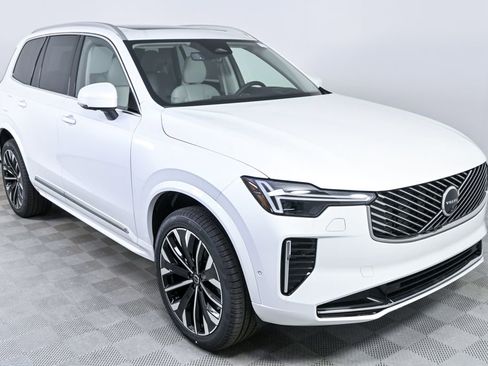 New 2026 Volvo XC90 B6 Ultra w/ Protection Package AWD/4WD image 27