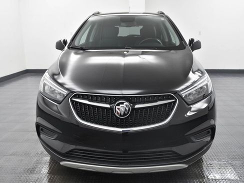 Used 2022 Buick Encore Preferred w/ Safety Package image 2