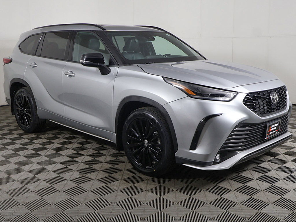 Used 2023 Toyota Highlander XSE AWD/4WD image 57
