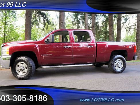Used 2008 Chevrolet Silverado 2500 LTZ w/ Safety Package AWD/4WD image 5