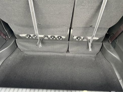 New 2026 Chrysler Pacifica Select w/ S Appearance Package image 17