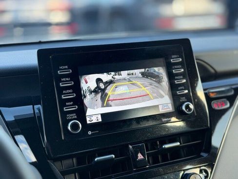 Used 2024 Toyota Camry SE w/ Cold Weather Package image 20