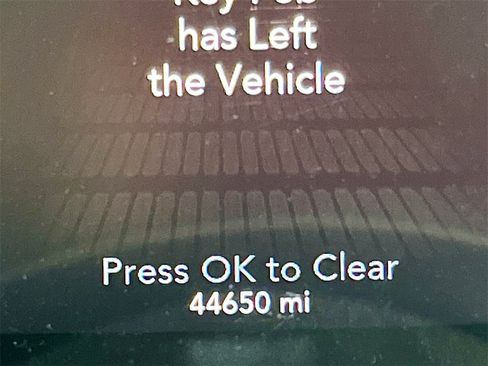 Used 2022 Dodge Challenger GT w/ Blacktop Package image 12