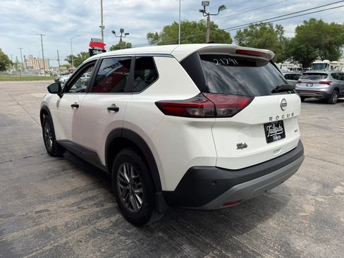 Used 2022 Nissan Rogue S AWD/4WD image 5