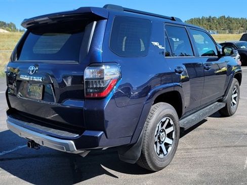Used 2024 Toyota 4Runner TRD Off-Road image 5