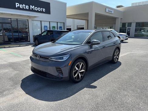 Certified 2023 Volkswagen ID.4 Pro S image 3