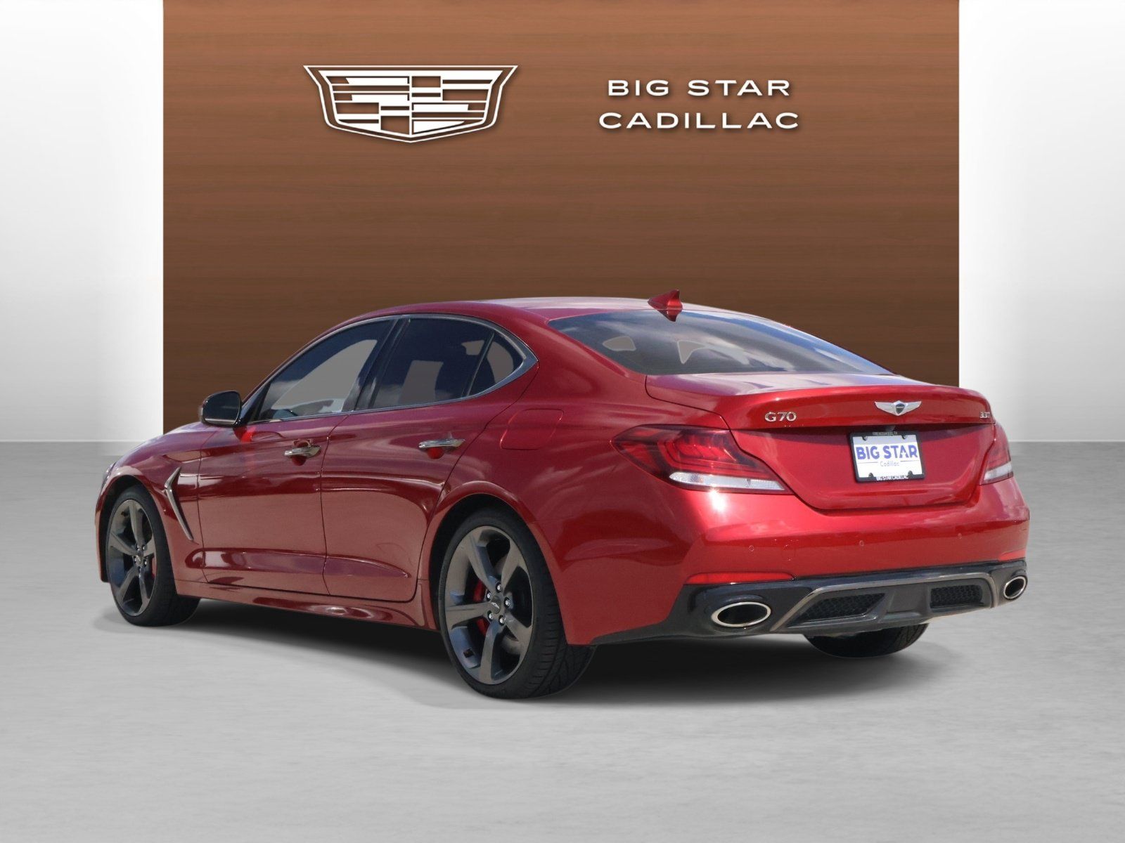 Used 2020 Genesis G70 3.3T w/ Sport Package RWD image 3