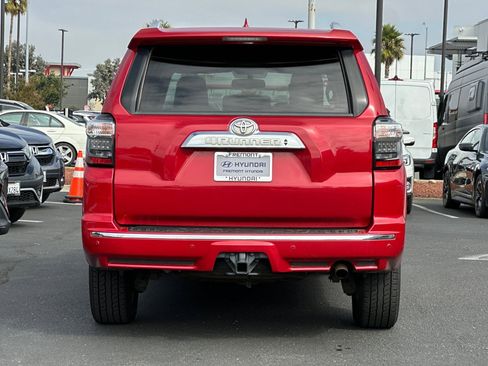 Used 2018 Toyota 4Runner Limited image 4