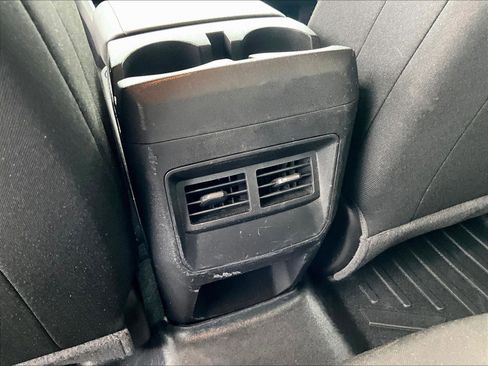 Used 2025 Chevrolet Colorado Trail Boss AWD/4WD image 11