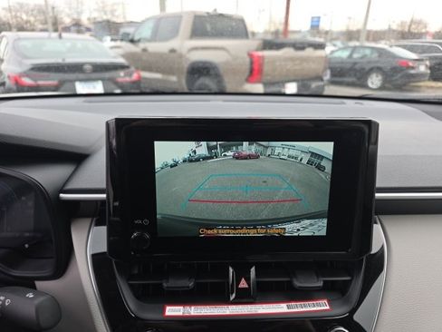 New 2026 Toyota Corolla Cross L image 18