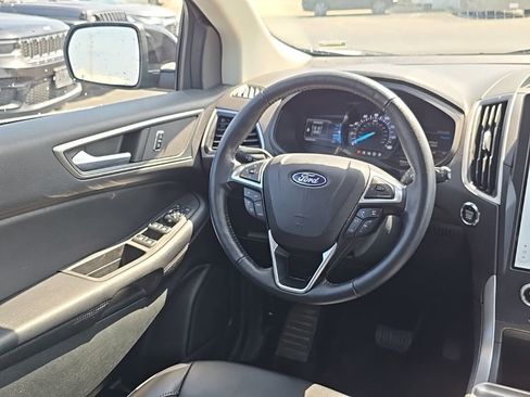 Used 2023 Ford Edge SEL AWD/4WD image 15