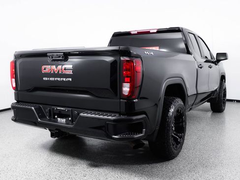 Used 2024 GMC Sierra 1500 Pro w/ Graphite Edition AWD/4WD image 9
