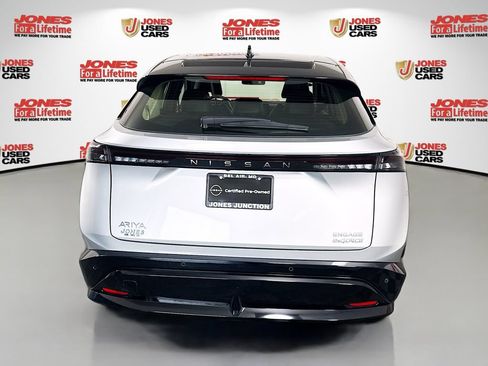 Used 2023 Nissan Ariya AWD image 15