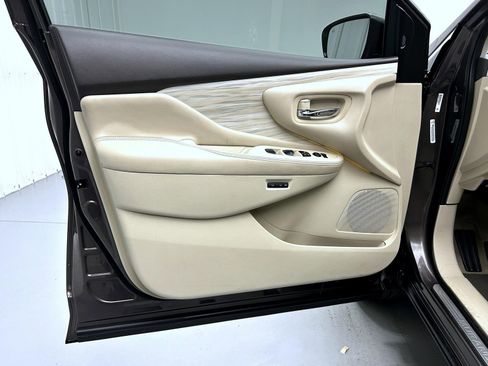 Used 2015 Nissan Murano Platinum w/ Platinum Technology Package image 9