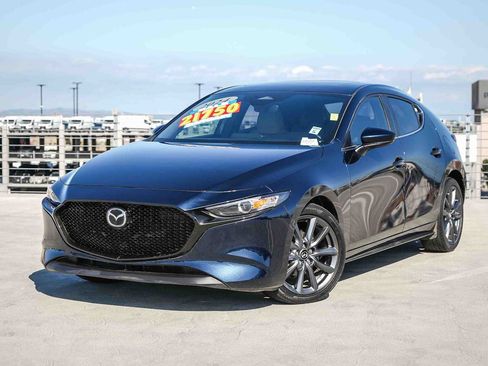 Used 2024 MAZDA MAZDA3 s FWD image 1