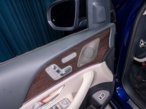 New 2026 Mercedes-Benz GLS 450 4MATIC image 12